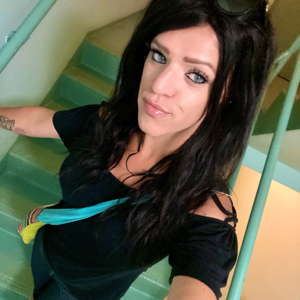 Meet your Posher, Arianna